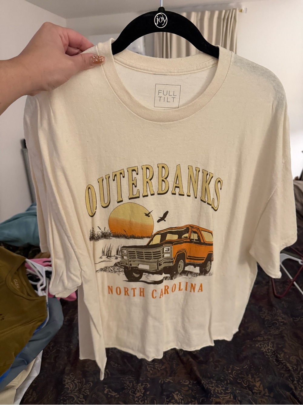 Tilly’s full tilt boxy cropped tshirt outerbanks